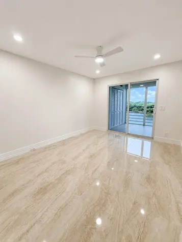 4047 Ainslie C Boca Raton FL 33434