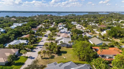1370 White Heron Lane Vero Beach FL 32963