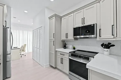 4315 NW 45th Terrace Coconut Creek FL 33073