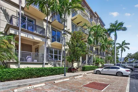 2609 NE 14th Avenue Wilton Manors FL 33334