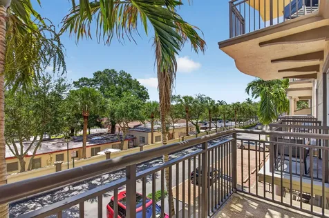 2609 NE 14th Avenue Wilton Manors FL 33334