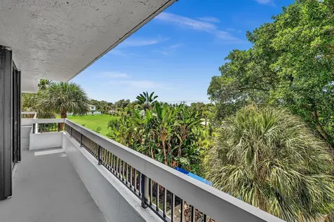 23200 Camino Del Mar Boca Raton FL 33433