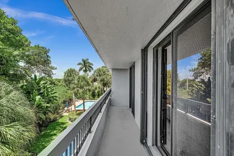 23200 Camino Del Mar Boca Raton FL 33433