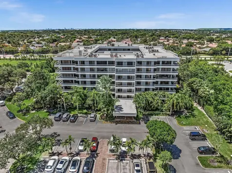 23200 Camino Del Mar Boca Raton FL 33433