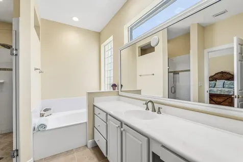 228 Oak Hammock Circle SW Vero Beach FL 32962