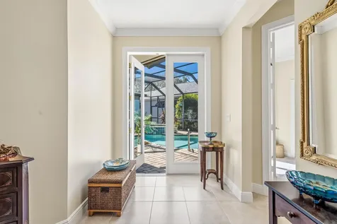 228 Oak Hammock Circle SW Vero Beach FL 32962