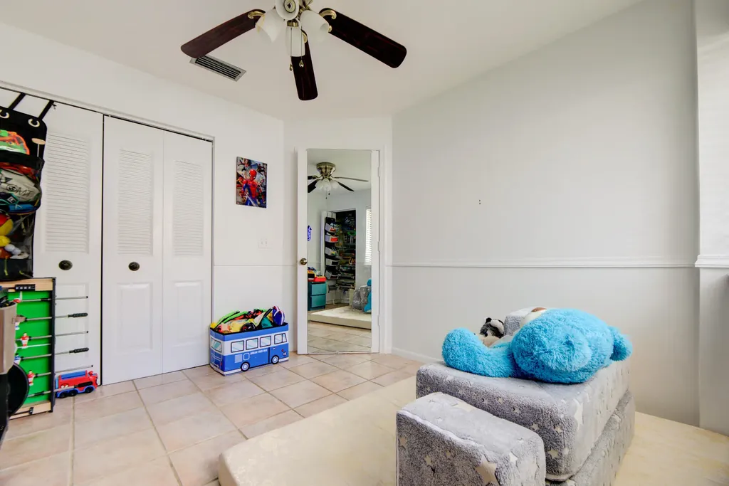 5201 NE 14th Terrace Fort Lauderdale FL 33334