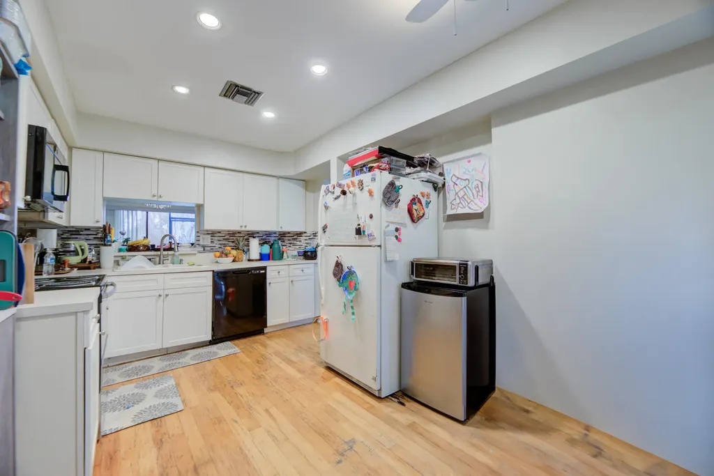 5201 NE 14th Terrace Fort Lauderdale FL 33334