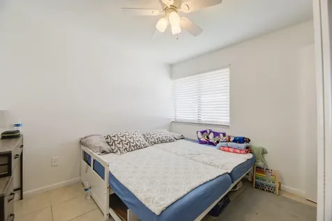 5201 NE 14th Terrace Fort Lauderdale FL 33334