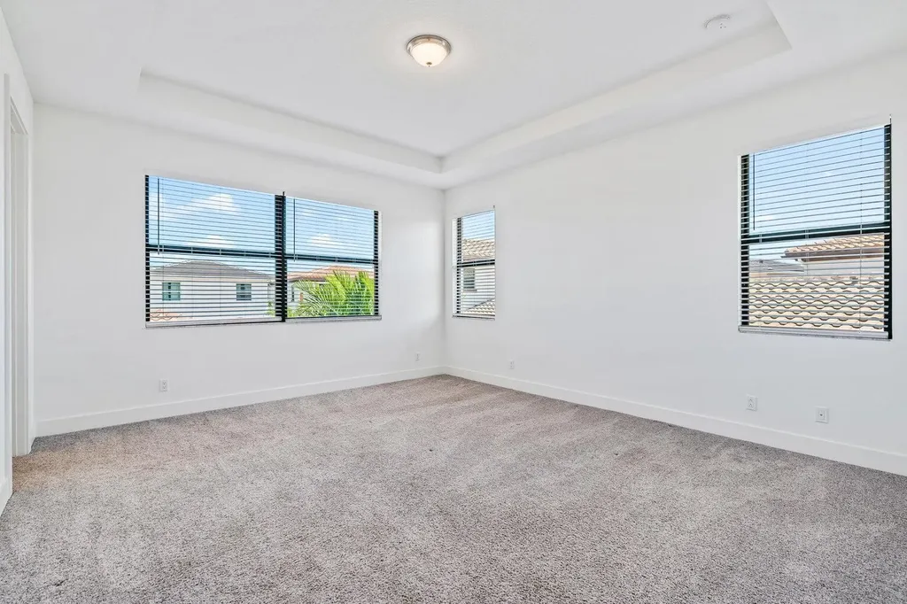 13644 Dumont Road Palm Beach Gardens FL 33418