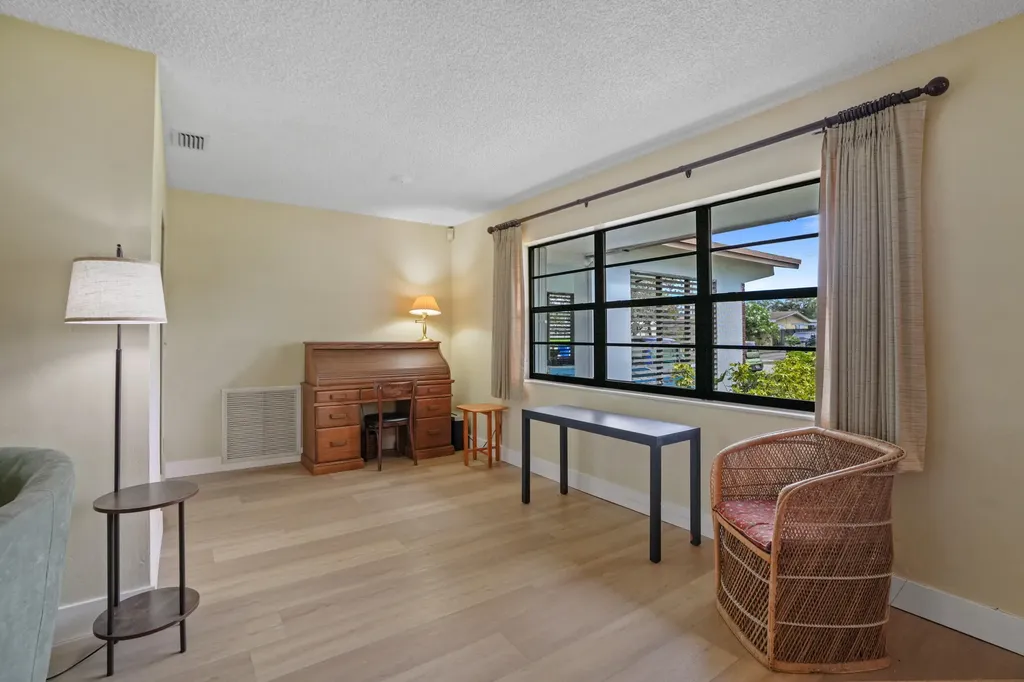 3358 SW 16th Court Fort Lauderdale FL 33068
