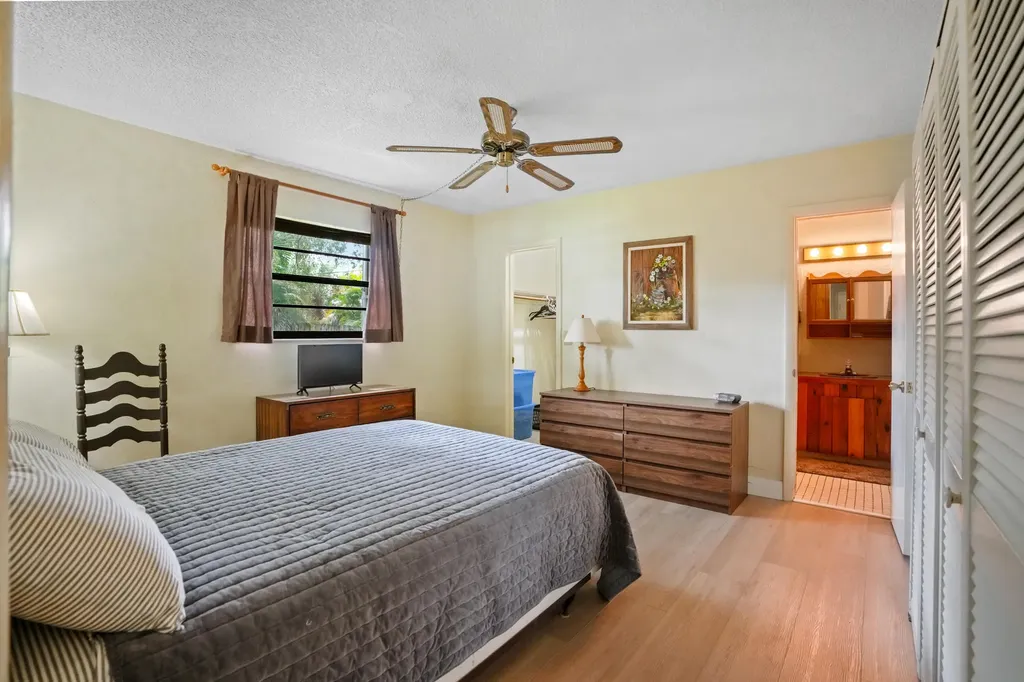 3358 SW 16th Court Fort Lauderdale FL 33068