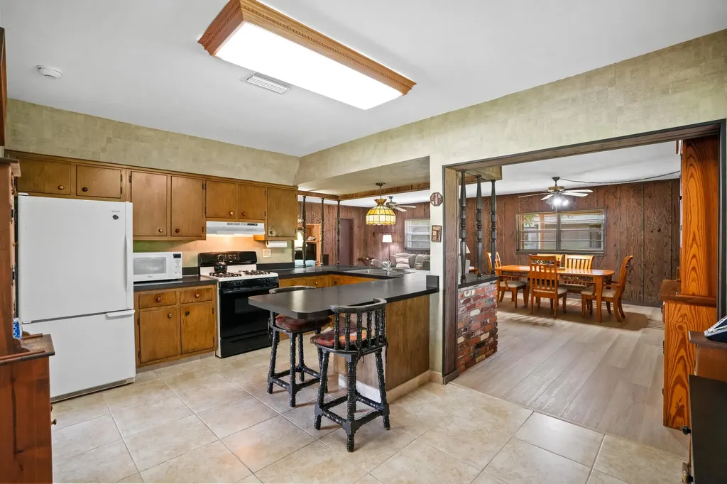 3358 SW 16th Court Fort Lauderdale FL 33068