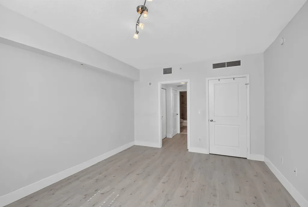 403 S Sapodilla Avenue West Palm Beach FL 33401