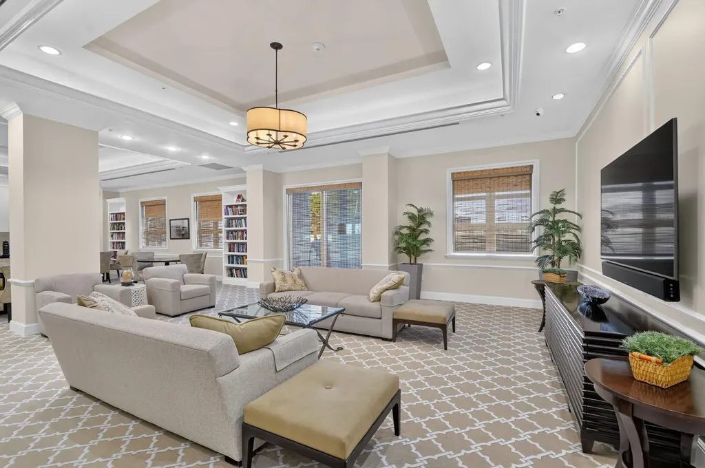 403 S Sapodilla Avenue West Palm Beach FL 33401