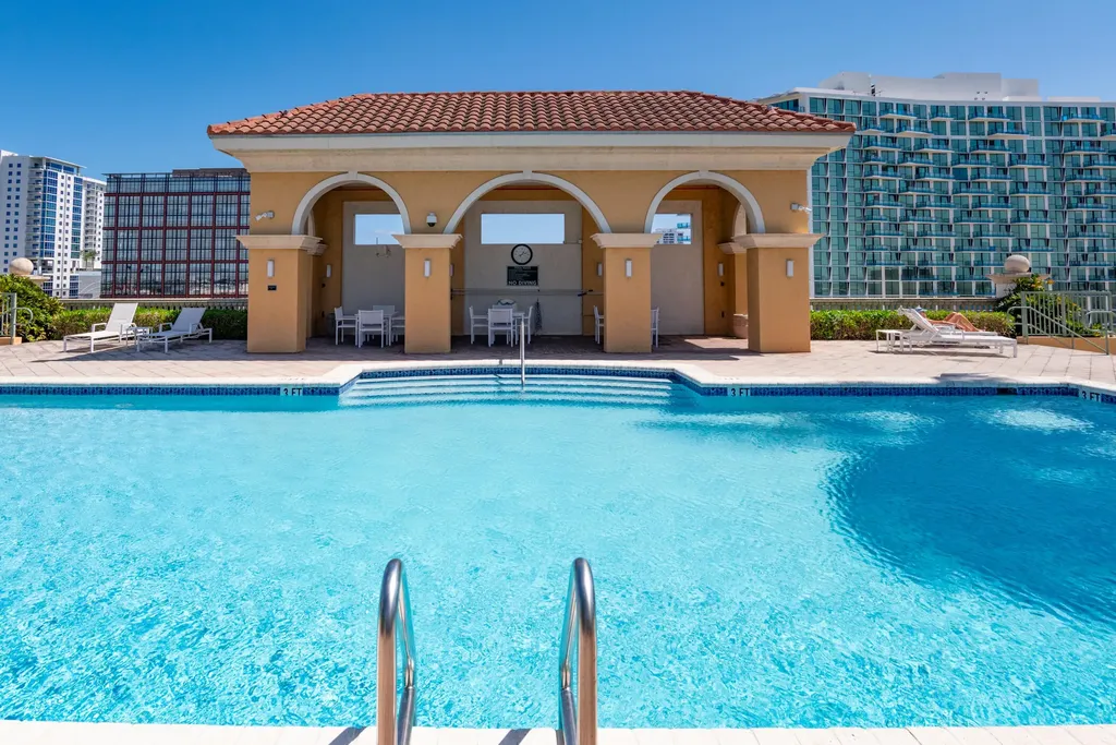 403 S Sapodilla Avenue West Palm Beach FL 33401