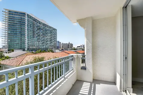 403 S Sapodilla Avenue West Palm Beach FL 33401