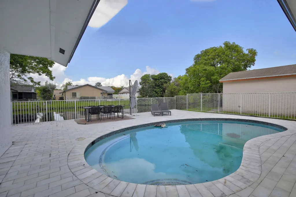 16709 SW 5th Court Weston FL 33326