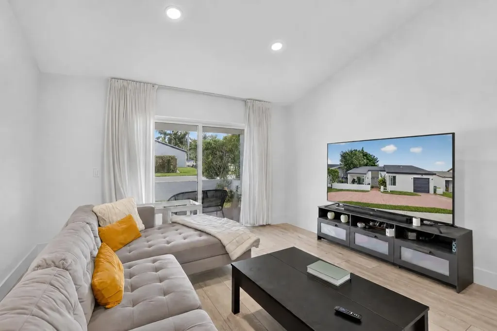 16709 SW 5th Court Weston FL 33326