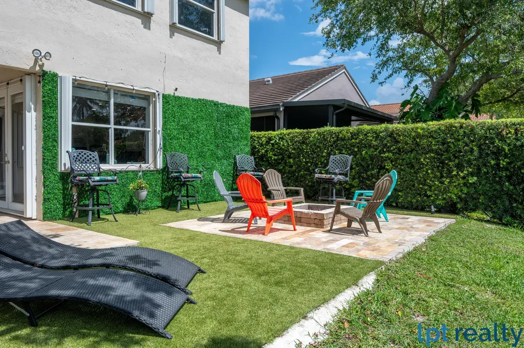 229 E Bayridge Drive Weston FL 33326