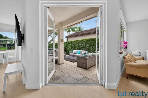 229 E Bayridge Drive Weston FL 33326
