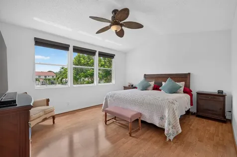 229 E Bayridge Drive Weston FL 33326