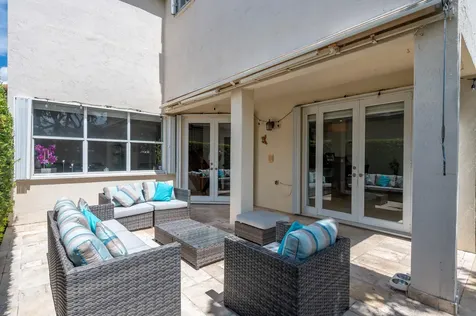 229 E Bayridge Drive Weston FL 33326