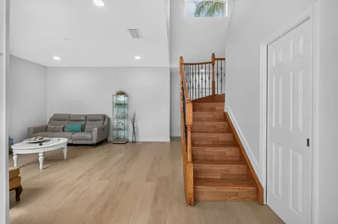 229 E Bayridge Drive Weston FL 33326