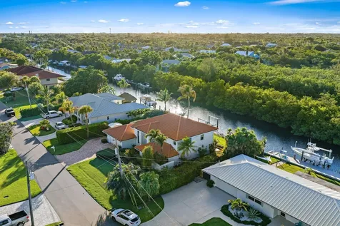 8565 SE Palm Street Hobe Sound FL 33455