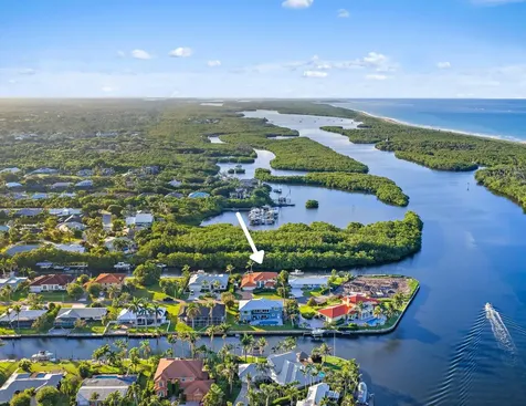 8565 SE Palm Street Hobe Sound FL 33455