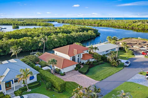 8565 SE Palm Street Hobe Sound FL 33455