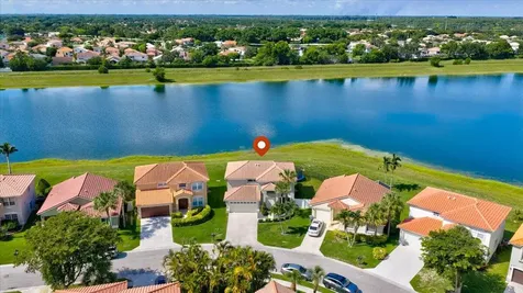 10712 Oak Lake Way Boca Raton FL 33498