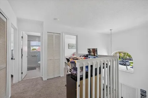 10712 Oak Lake Way Boca Raton FL 33498