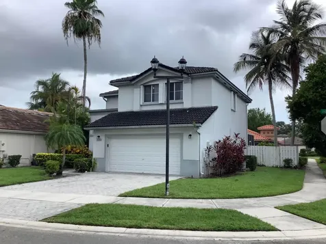 7330 NW 1st Place Plantation FL 33317