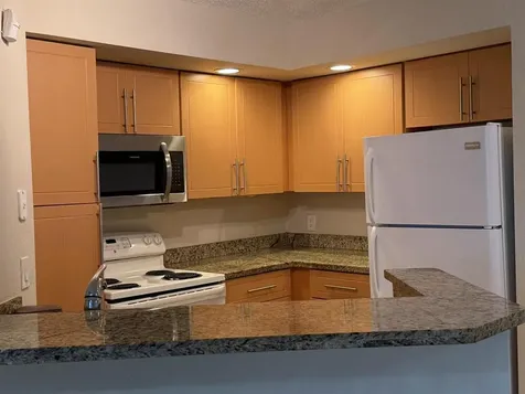 3390 Pinewalk Drive N Margate FL 33063