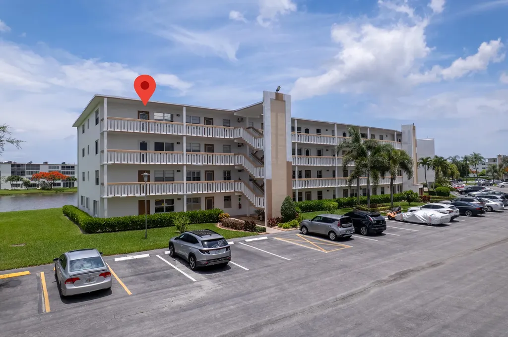 4060 Cornwall C Boca Raton FL 33434