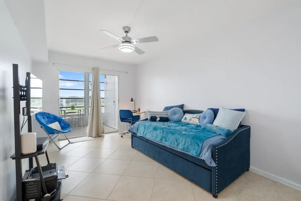 4060 Cornwall C Boca Raton FL 33434