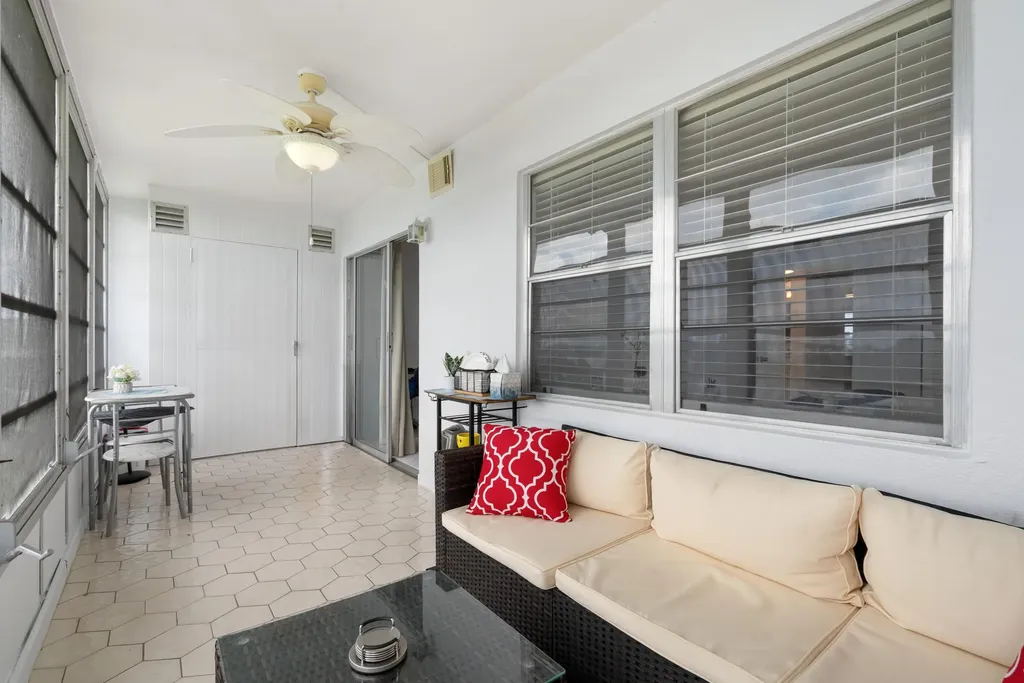 4060 Cornwall C Boca Raton FL 33434