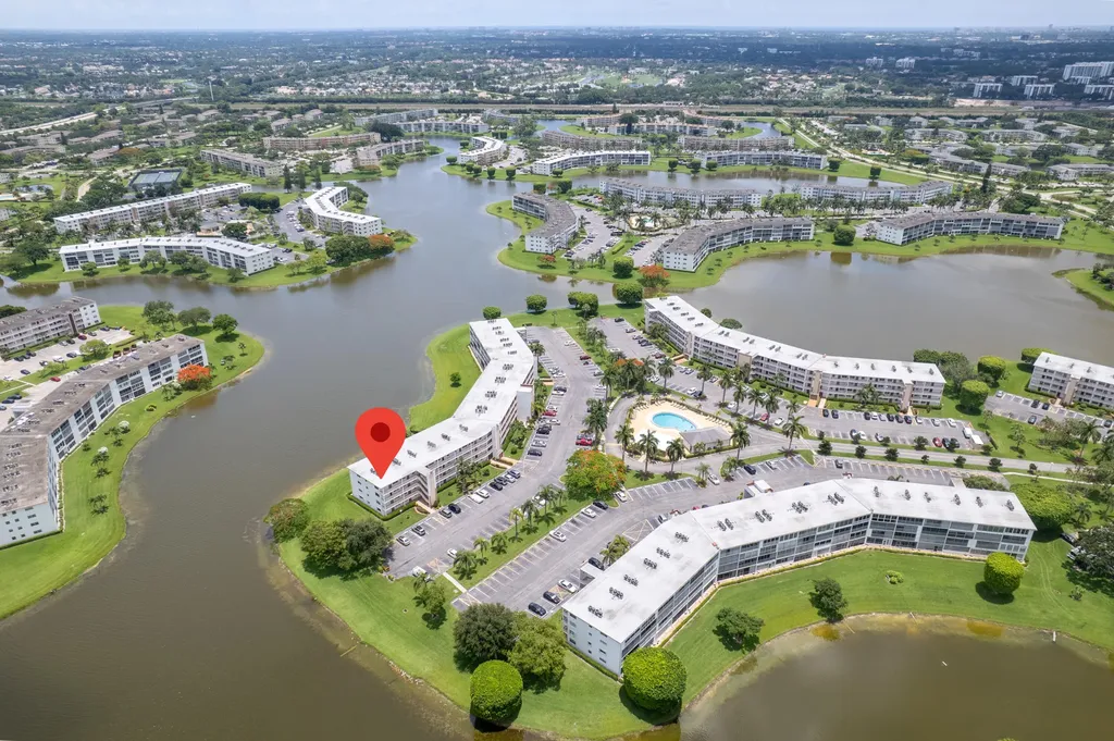 4060 Cornwall C Boca Raton FL 33434