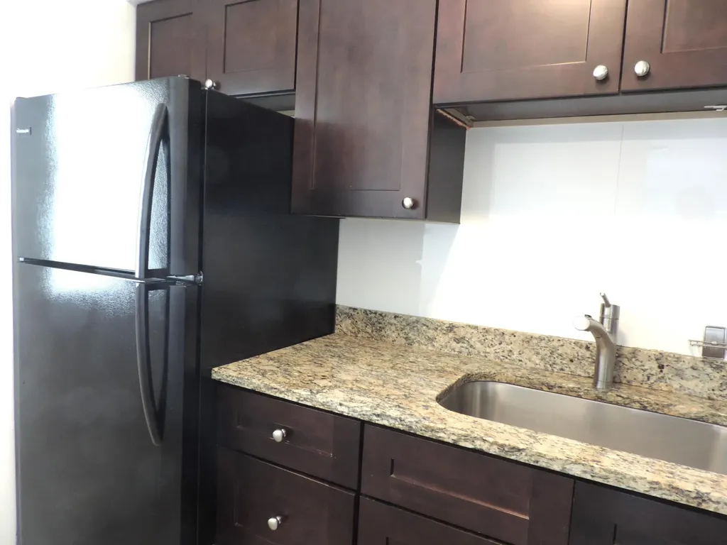 915 SE 22nd Avenue Pompano Beach FL 33062