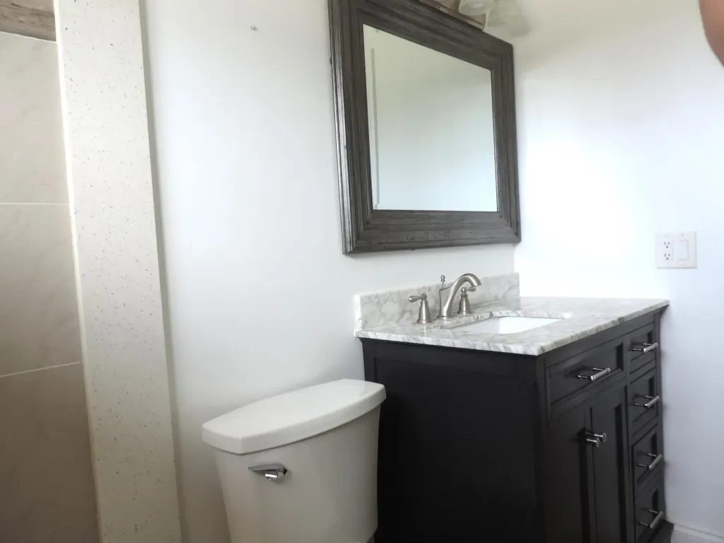 915 SE 22nd Avenue Pompano Beach FL 33062