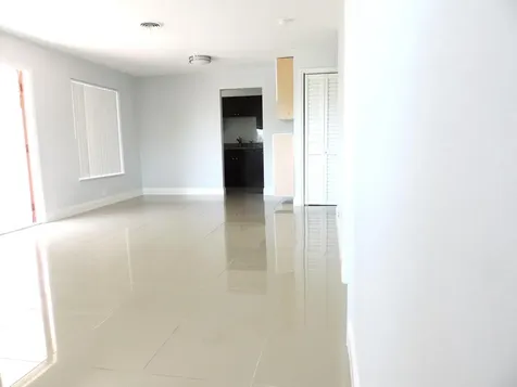 915 SE 22nd Avenue Pompano Beach FL 33062