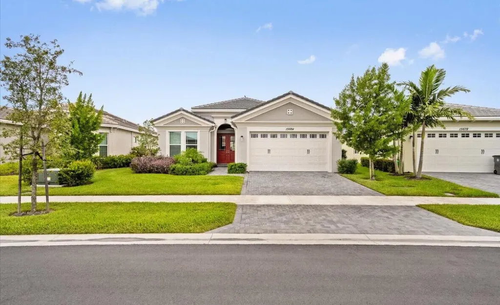 15684 Goldfinch Circle The Acreage FL 33470