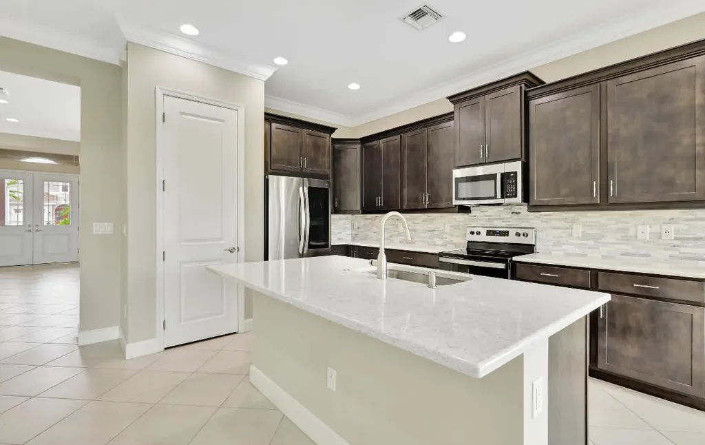 15684 Goldfinch Circle The Acreage FL 33470