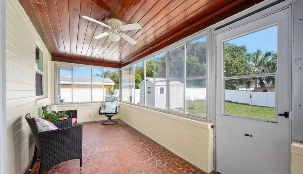 336 Seaview Avenue Daytona Beach FL 32118