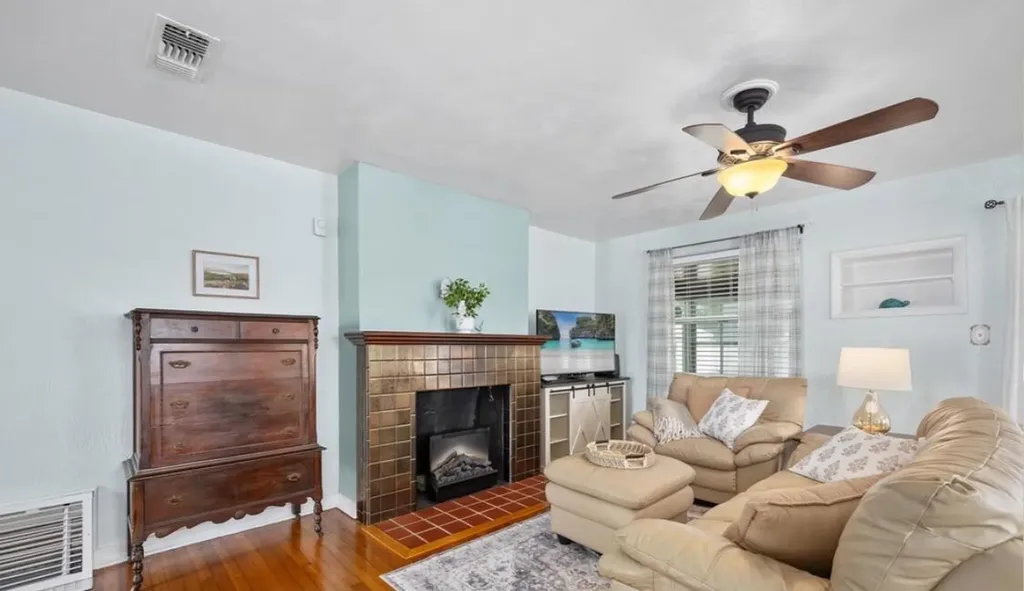 336 Seaview Avenue Daytona Beach FL 32118