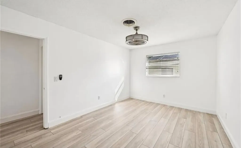 86 N El Mar Drive Jensen Beach FL 34957