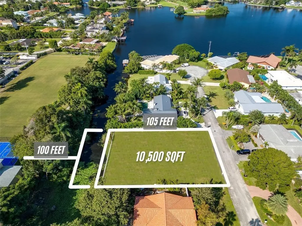 8 NW 24th Street Delray Beach FL 33444
