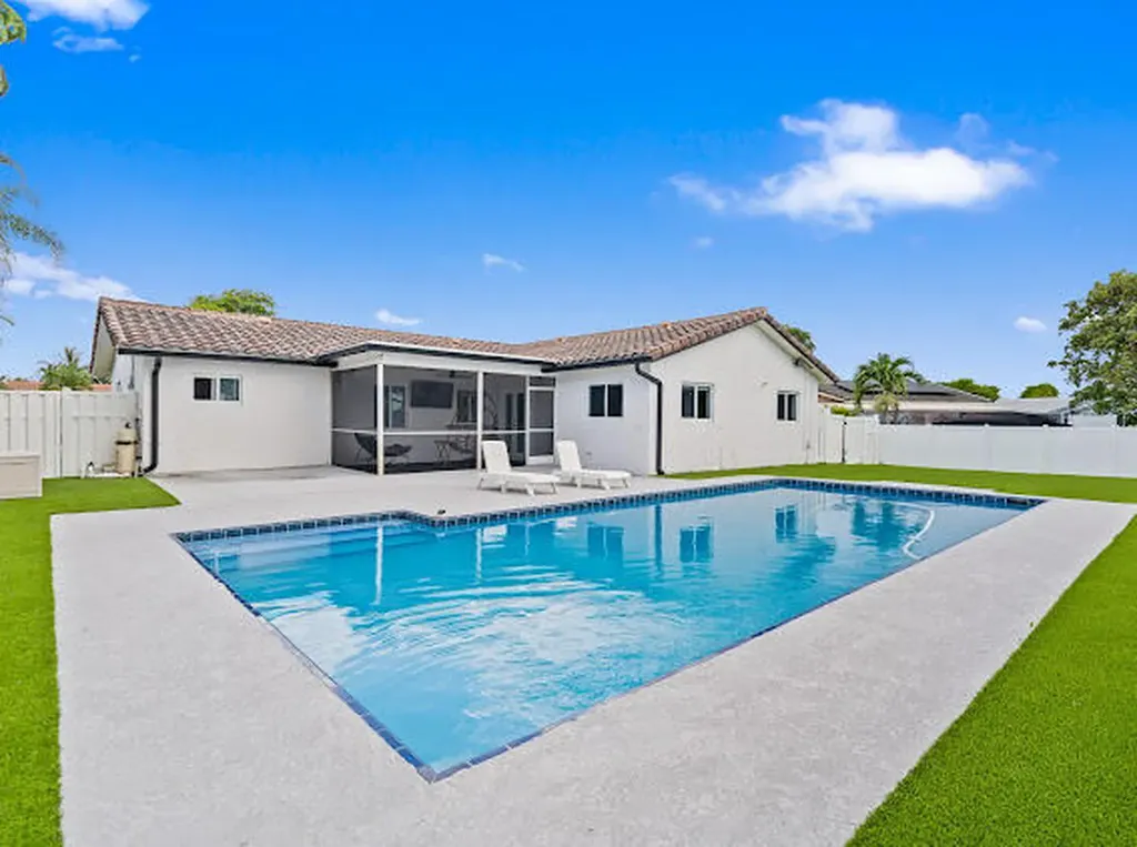 11171 NW 36th Court Coral Springs FL 33065