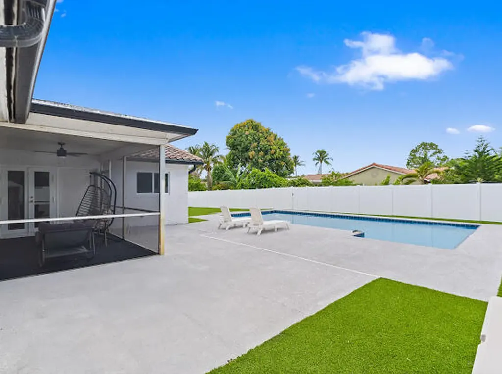 11171 NW 36th Court Coral Springs FL 33065